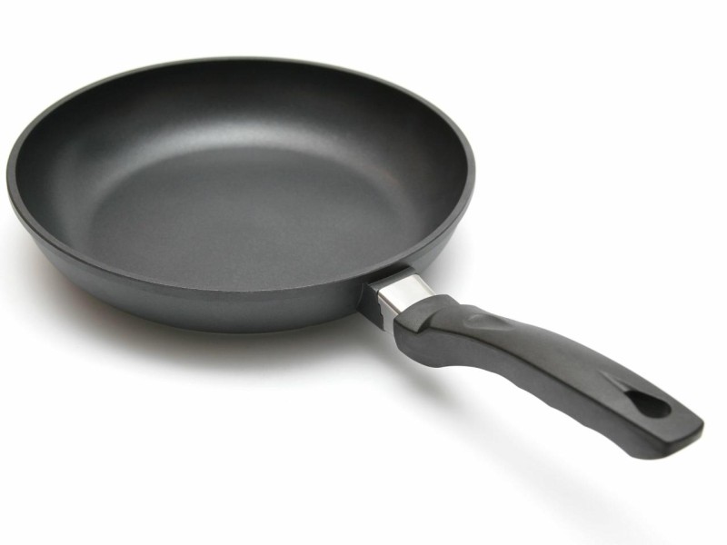 Does Teflon Release Chemicals?